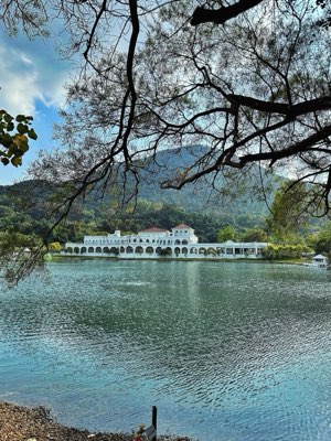 Lake House